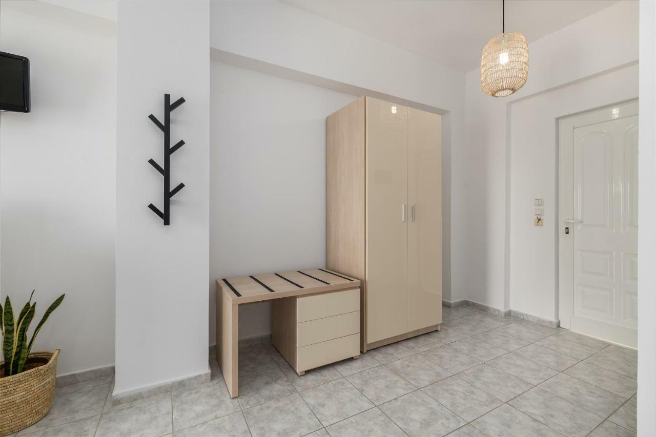 V&C Paradise Apartments Rodhákinon Exterior foto